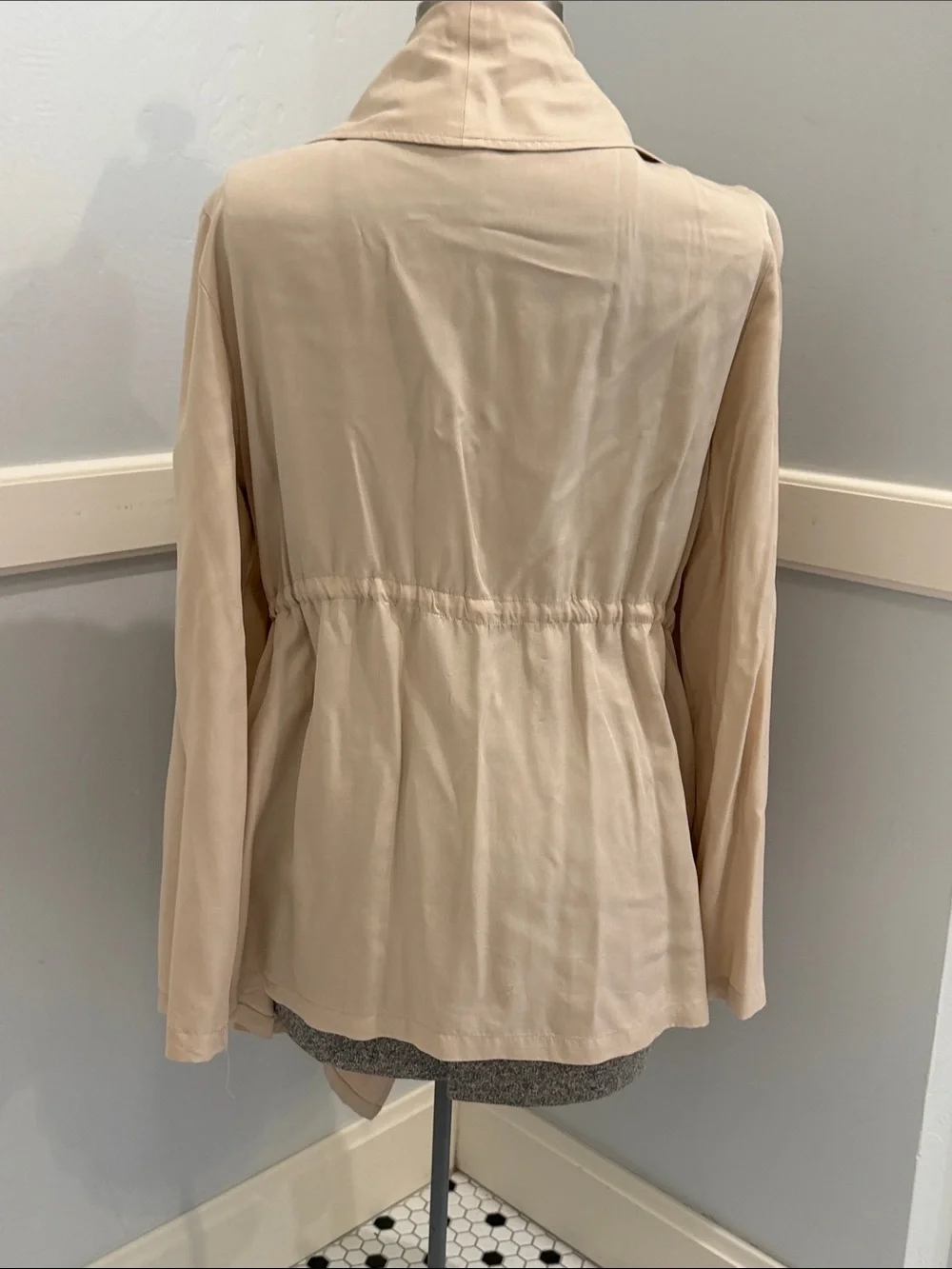 Open-Front Draped Trench Coat in Light Beige - Picture 4 of 4
